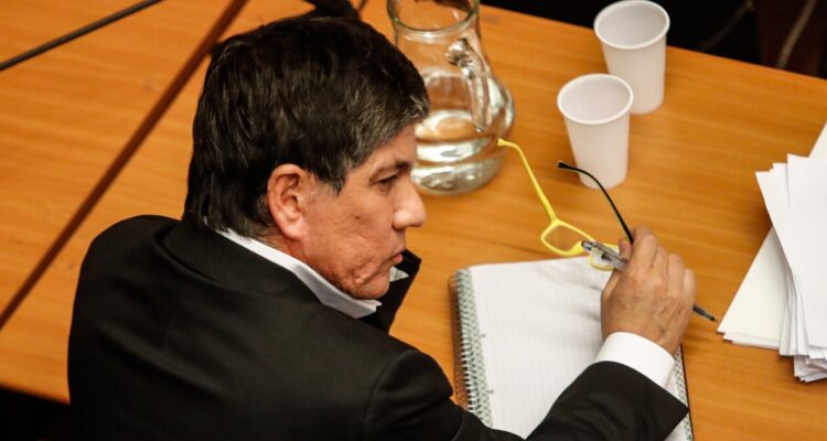 Formalización de exsubsecretario Manuel Monsalve continuará este martes: arriesga prisión preventiva