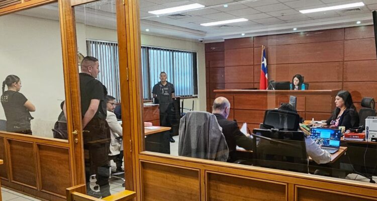 Formalizan a tesorera de Hospital Regional de Antofagasta acusada de apropiarse de $120 millones