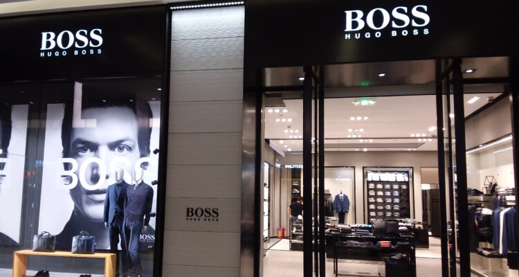 Hugo Boss ve golpeados sus beneficios y lo atribuye a las incertidumbres económicas y geopolíticas