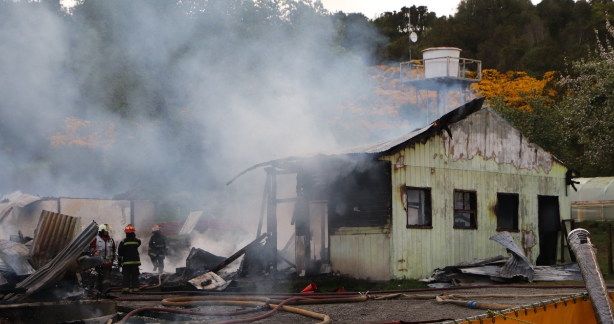 Incendio en Escuela de Notuco en Chonchi