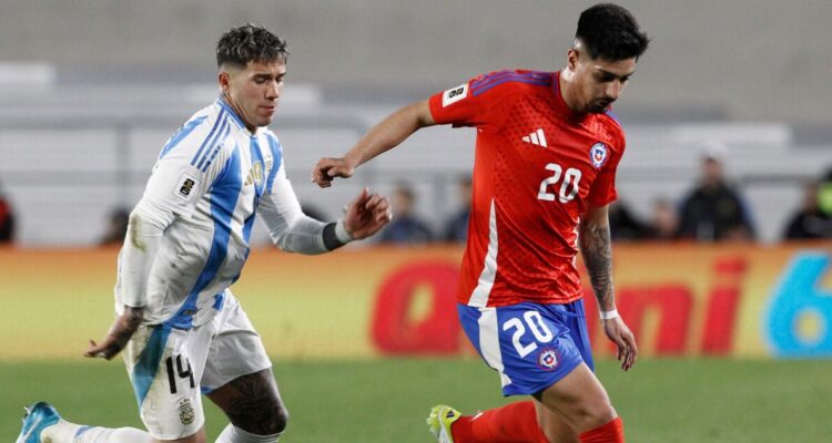 Williams Alarcón, baja de La Roja ante Perú y Venezuela