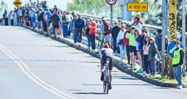 Las cuentas alegres del Ironman 70.3 de Valdivia: buscan que permanezca tras beneficios turísticos