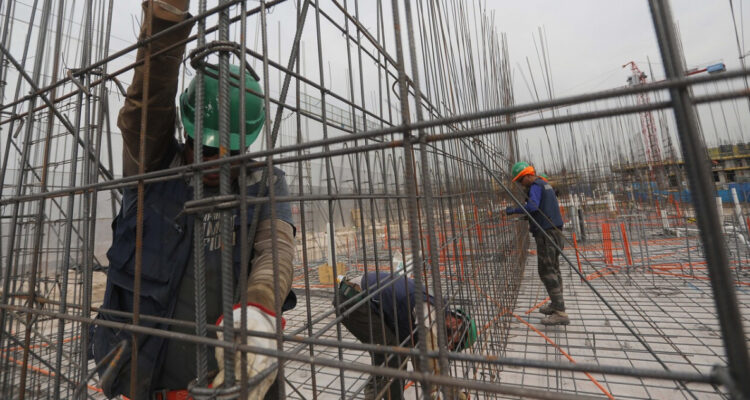 Delega competencias y simplifica procesos: publican ley que reduce la permisología en la construcción