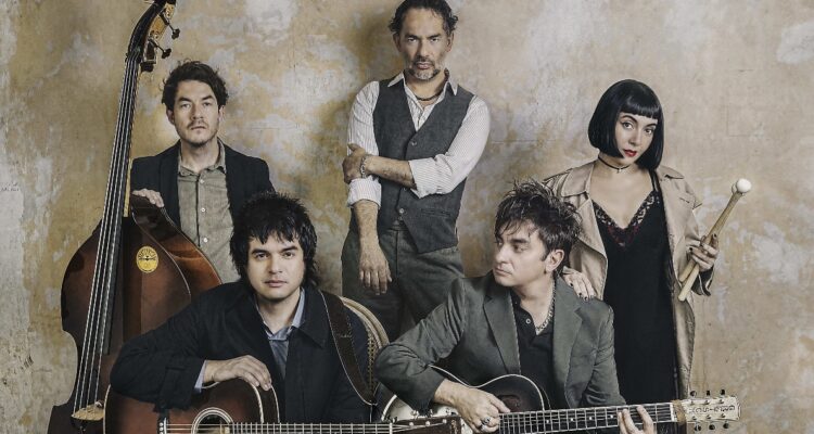 Los Bunkers detallan gira acústica de su MTV Unplugged y “residencias artísticas” en Stgo y Concepción