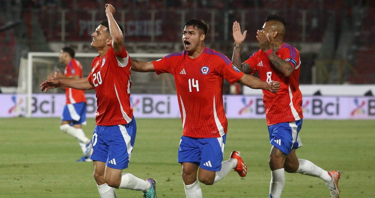 Lucas Cepeda y Fabián Hormazábal son destacados en el 11 ideal de Eliminatorias.