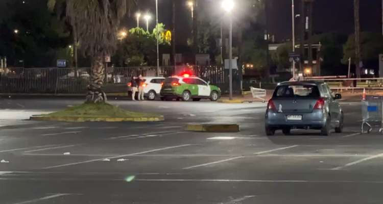 Guardia muere tras caída de un portón sobre él en el Mallplaza Tobalaba