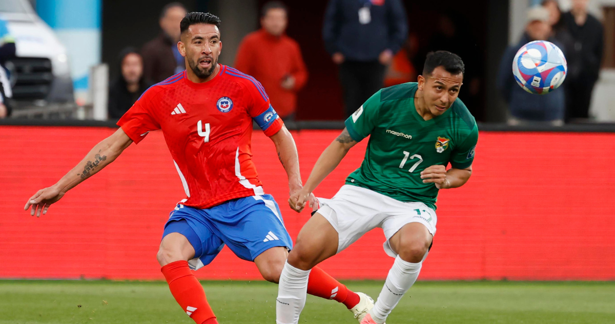 Mauricio Isla es convocado de emergencia en La Roja ante Venezuela.