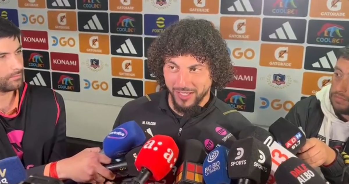 Maximiliano Falcón carga contra la U