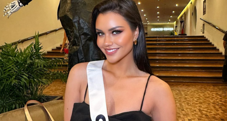 Emilia Dides, en referencia a Miss Universo 2024