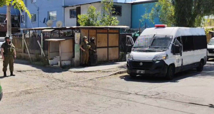 Procedimiento por parapetados en Bajos de Mena termina con un detenido