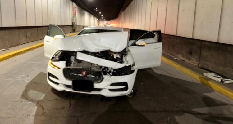 Robo en Lo Barnechea termina con persecución por Costanera Norte: hay un carabinero (r) grave