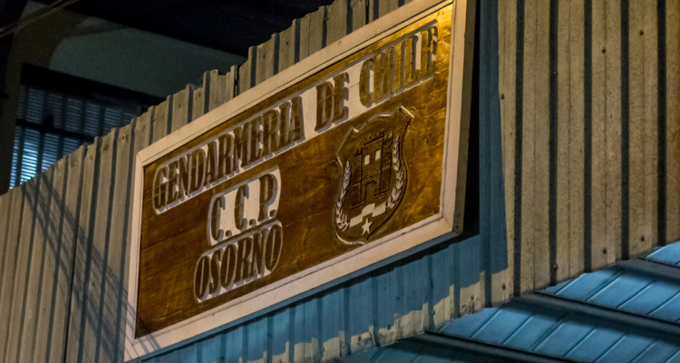 Pese a acuerdo nacional, gendarmes de Osorno se mantienen “en alerta” por precariedad laboral