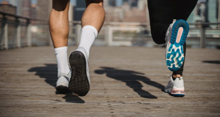 ¿Cuánta expectativa de vida se pierde por la baja actividad física? Es casi tan dañino como fumar