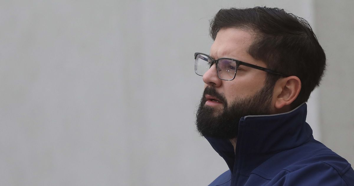 Revelan que denunciante de Boric fue condenada por robo con intimidación después de la acusación
