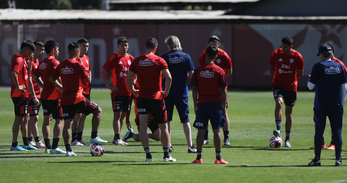 La Roja se alista para visitar a Perú por Eliminatorias.