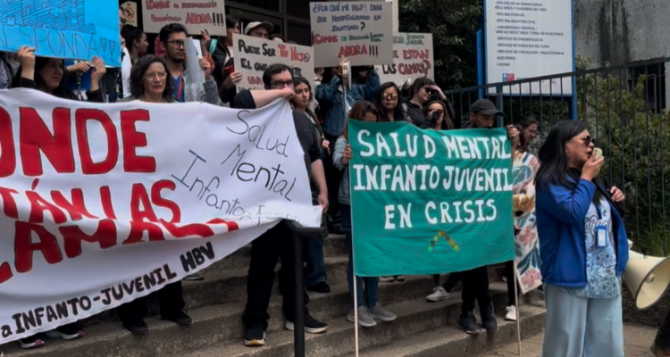 Protestan por postergación de unidad de psiquiatría infantoadolescente en hospital de Valdivia