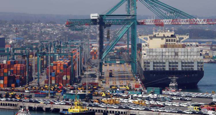 Puertos de Chile deben aumentar su desarrollo