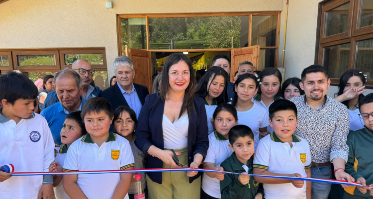 En Santa Juana inauguran obras de conversación de escuela La Generala: beneficiará a sus 29 alumnos