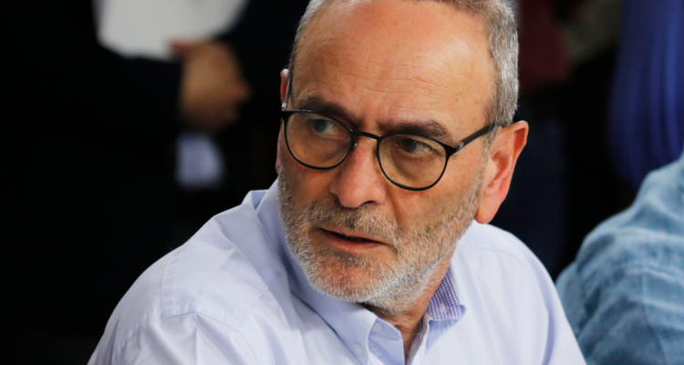 Imagen de René Saffirio de cara a segunda vuelta en La Araucanía