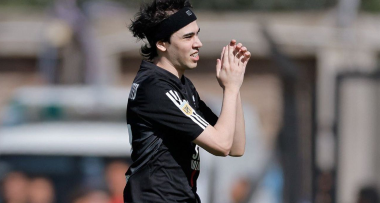 Deportivo Riestra se disculpa por hacer jugar a streamer y asegura que fue una “acción de marketing”