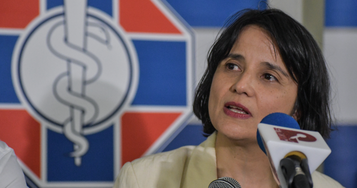 el impacto del liderazgo médico en la salud pública y gestión sanitaria