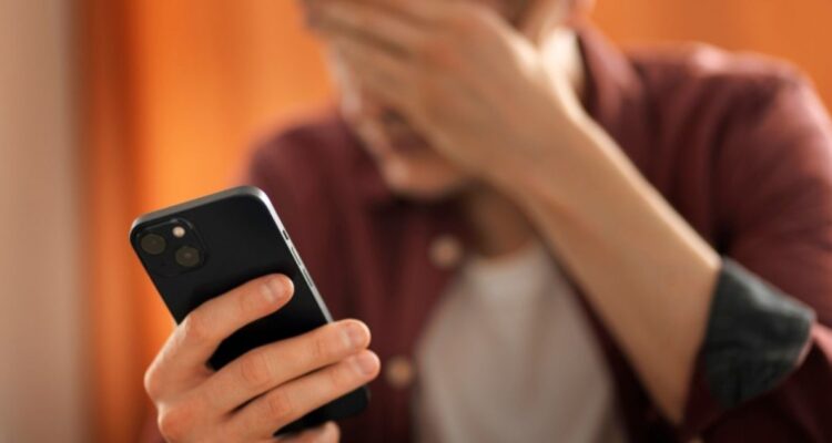 Chile es el segundo país en el mundo que más llamadas de spam recibe en promedio al mes, ¿sabes cómo evitar recibir llamados en tu teléfono?