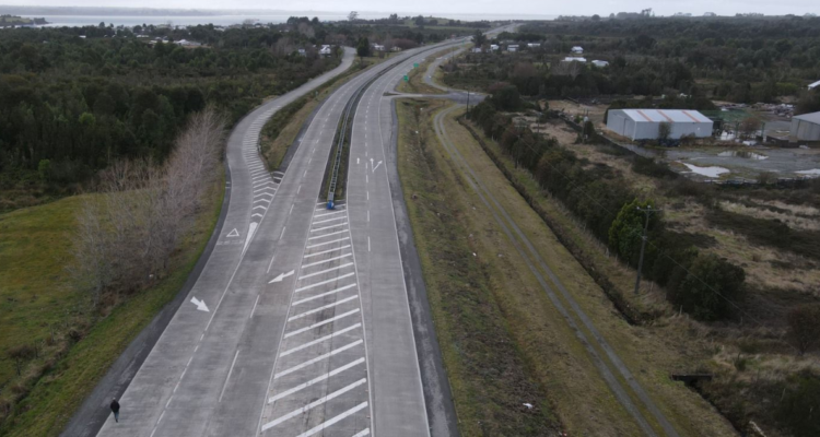 Postergan licitación para concesión de doble vía en Ruta 5 Sur de Chiloé: la aplazan por novena vez