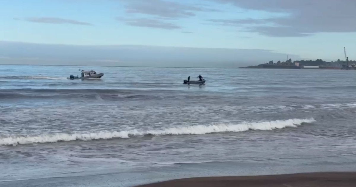 Encuentran cadáver en playa blanca