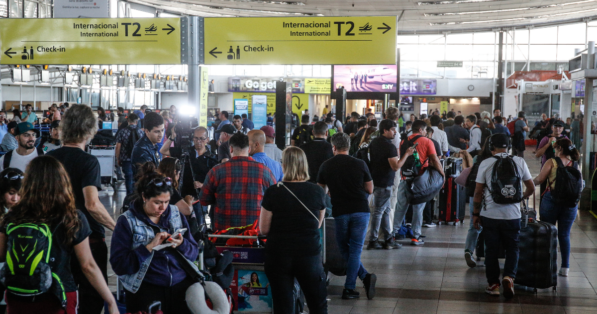 Tras movilizaciones en la DGAC: Piden considerar a aeropuertos en la Ley de Infraestructura Crítica