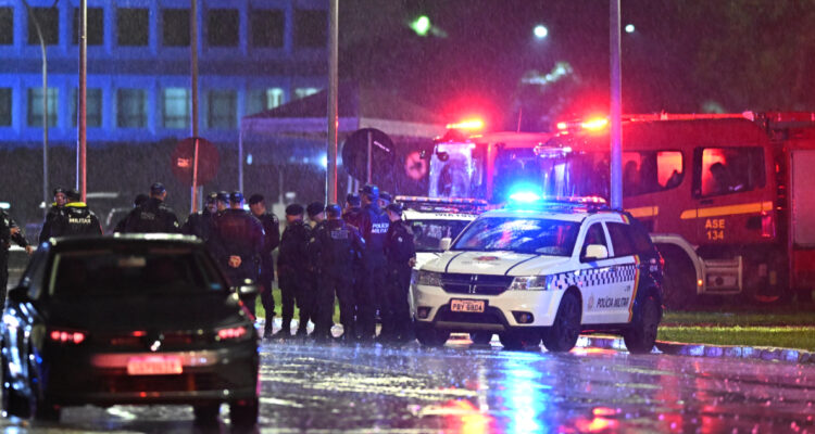 Un muerto deja “ataque suicida” frente al Tribunal Supremo en Brasilia
