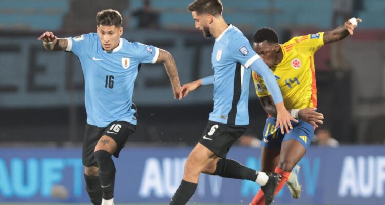 Colombia lo había empatado en los descuentos: Uruguay se impuso con garra y gol agónico en Montevideo