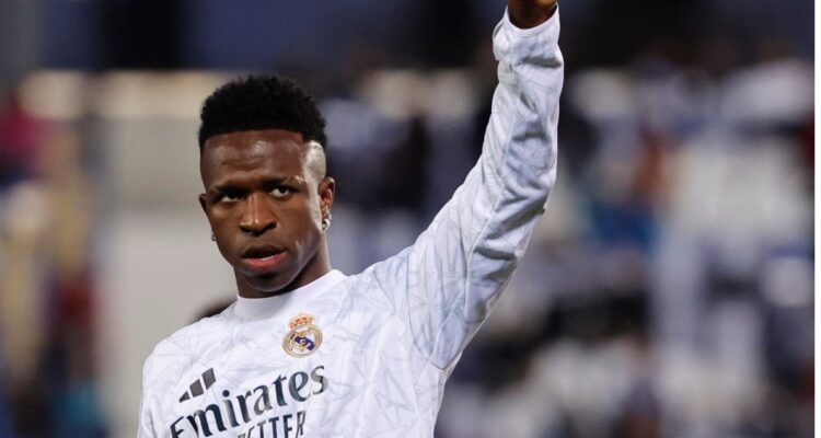 Real Madrid confirma lesión y tiempo de baja de Vinicius: crack explota y culpa al calendario