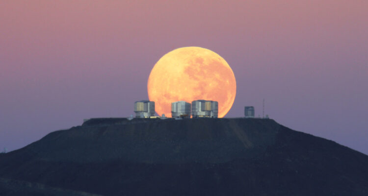 Imagen del VLT para ilustrar entrevista de Nicolás Haddad