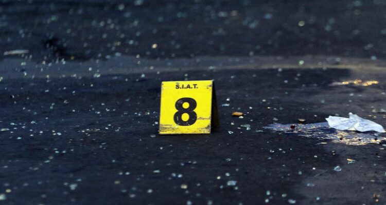 Violenta colisión deja dos personas muertas y una herida en la comuna de Linares