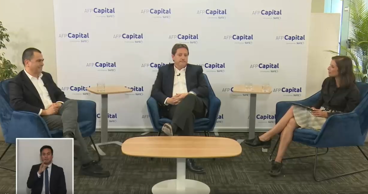 Expertos de AFP Capital analizan la reforma de pensiones y panorama de inversiones en este fin de año