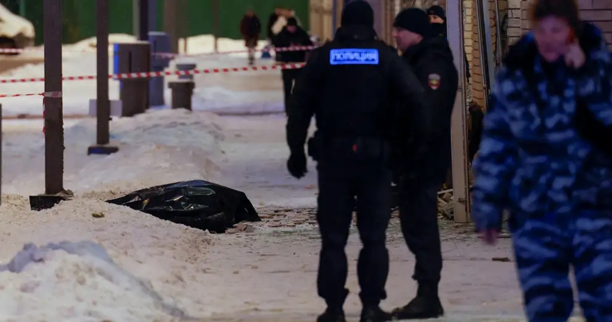 Con atentado explosivo asesinan a jefe de la defensa química y biológica de Rusia