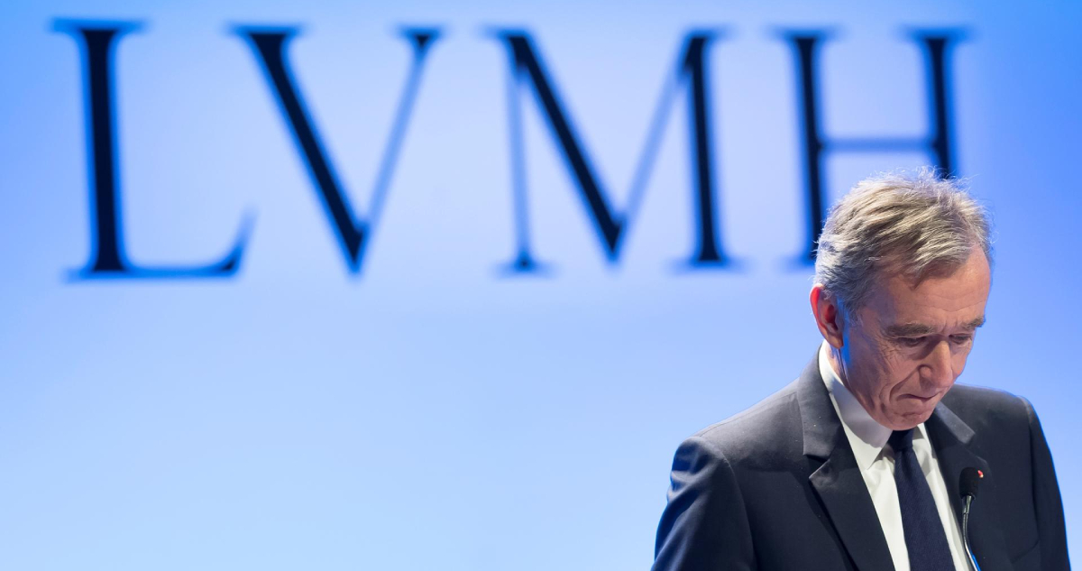 El dueño de Louis Vuitton encabeza la lista de millonarios que más fortuna perdieron durante el 2024