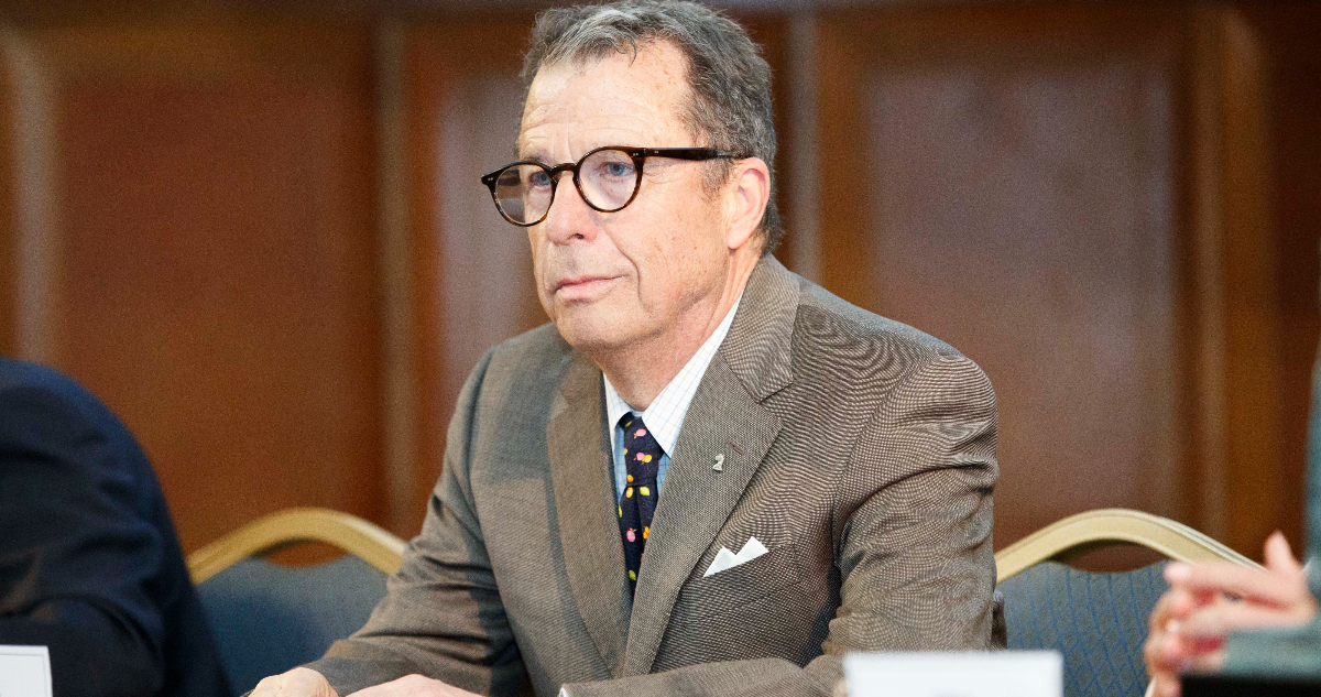 la caída del modelo liberal en chile según Sebastián Edwards y Alberto Mayol