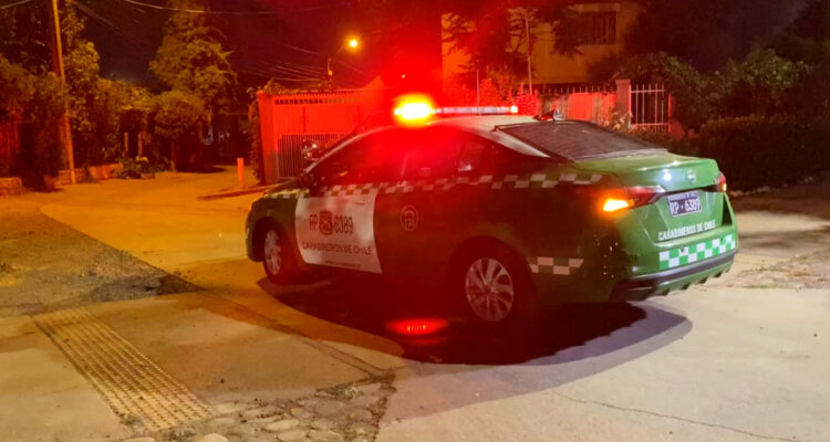 Carabinero frustra a balazos portonazo en La Florida