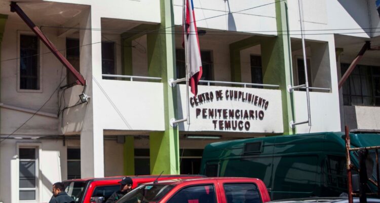 Brote de sarna en cárcel de Temuco