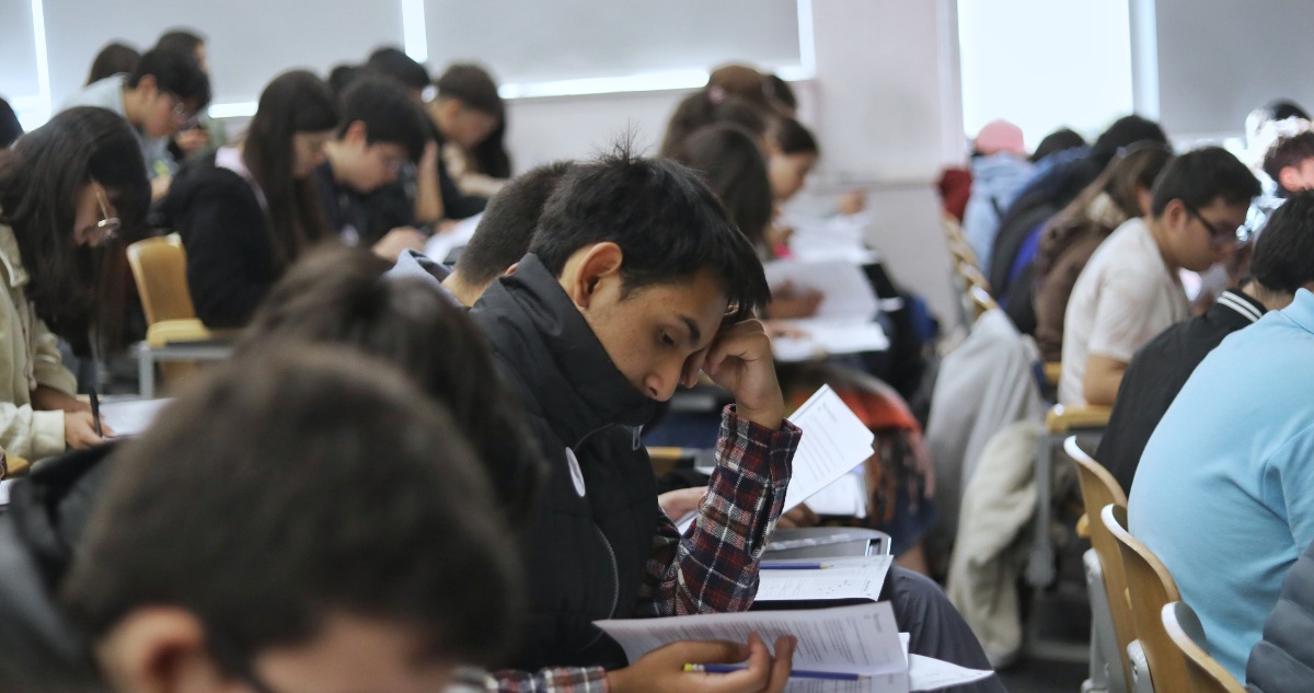 Las carreras más saturadas de Ed. Superior en Chile: Enfermería, Derecho, Ingeniería Comercial y más