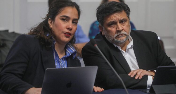 Comisión de caso Monsalve cita por segunda vez a jefes de gabinete de Presidente Boric y ministra Tohá