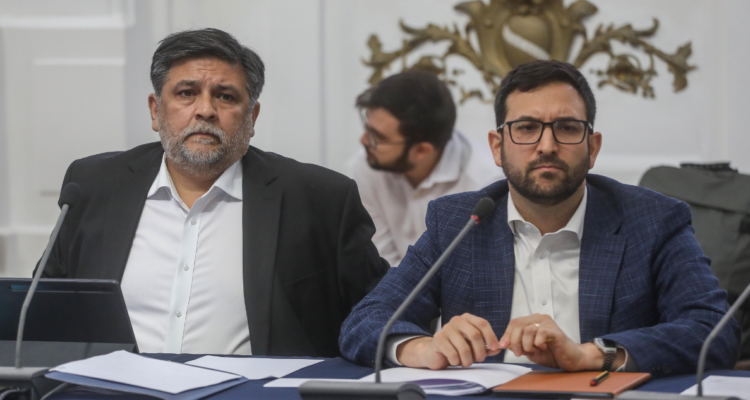 Caso Monsalve: La Moneda niega acceso a correos de Crispi y Durán solicitados por diputado Lagomarsino