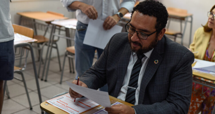 Ministro Cataldo critica al PC tras llamar a comunidades universitarias a movilizarse