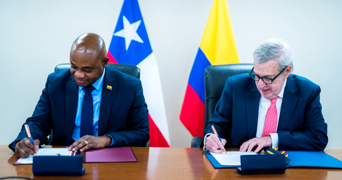 Chile y Colombia modernizan su relación diplomática y firman acuerdo feminista
