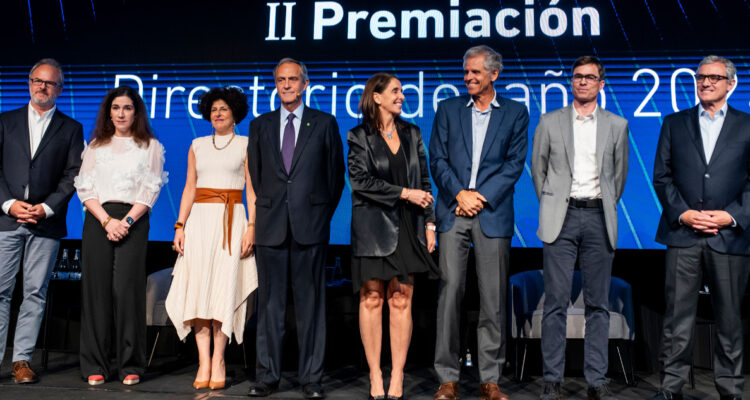CMPC es galardonada con premio al directorio del año por el Instituto de Directores de Chile