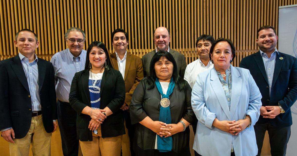 Integrantes de la Comisión para la Paz y el Entendimiento