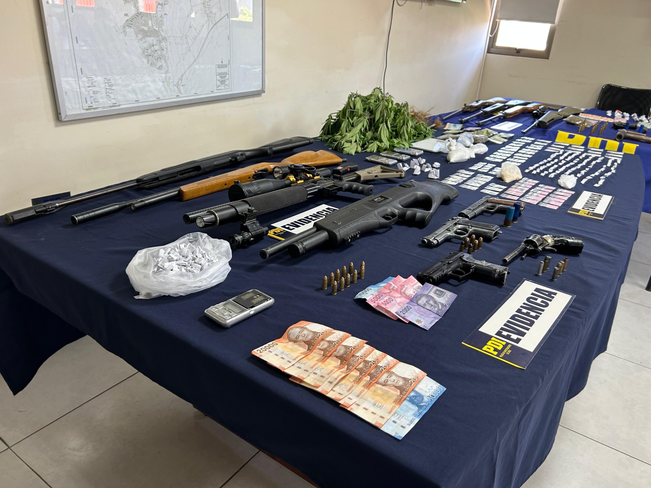 16 detenidos en Melipilla en operativo contra clanes del narcotráfico: uno está acusado de homicidio