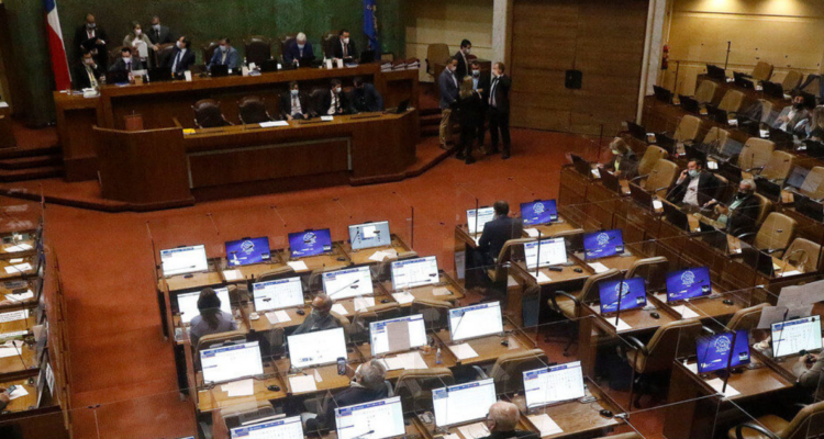 Cámara aprueba el reajuste para los trabajadores del sector público