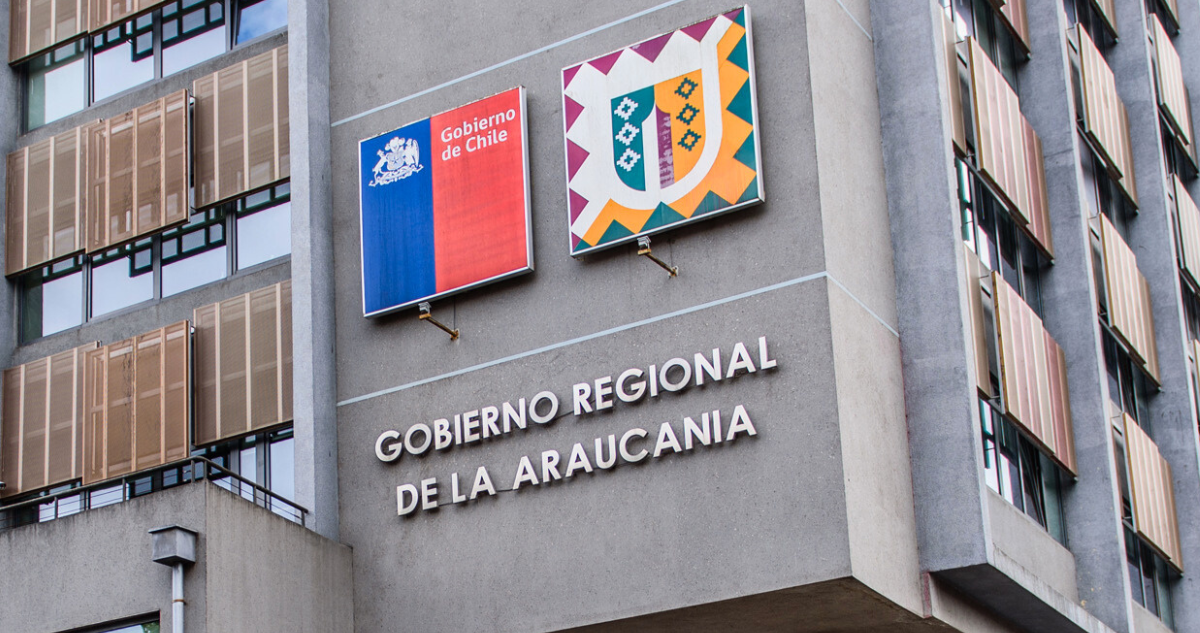 Exdirector jurídico renuncia a GORE La Araucanía y tilda de “corrupto” a gobernador Luciano Rivas.